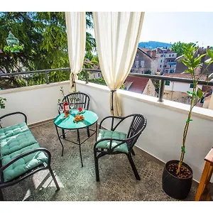  Appartement Boutique City Center View